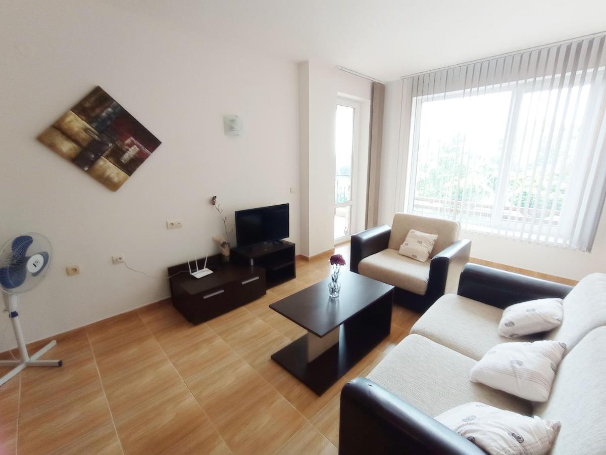 Magic Dreams Apartments Свети Влас Екстериор снимка