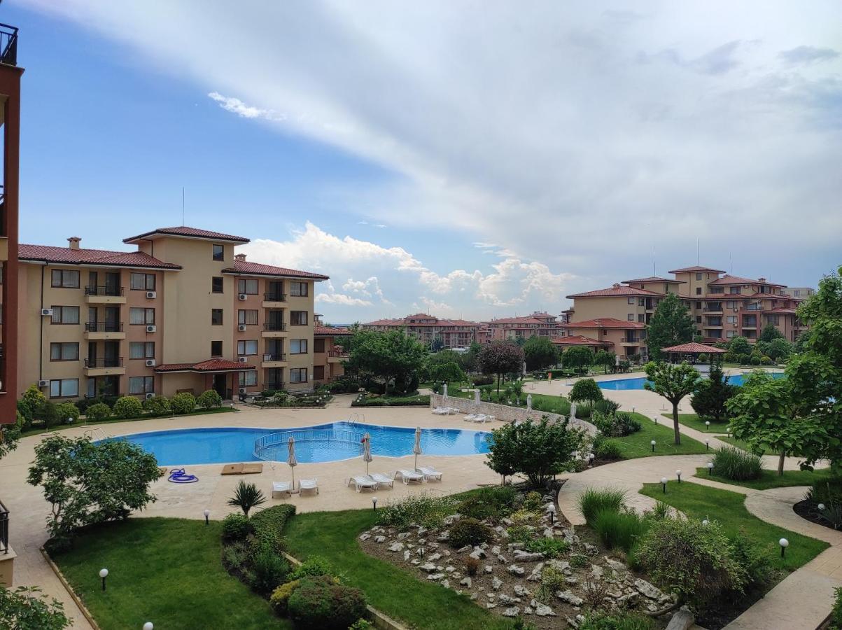 Magic Dreams Apartments Свети Влас Екстериор снимка