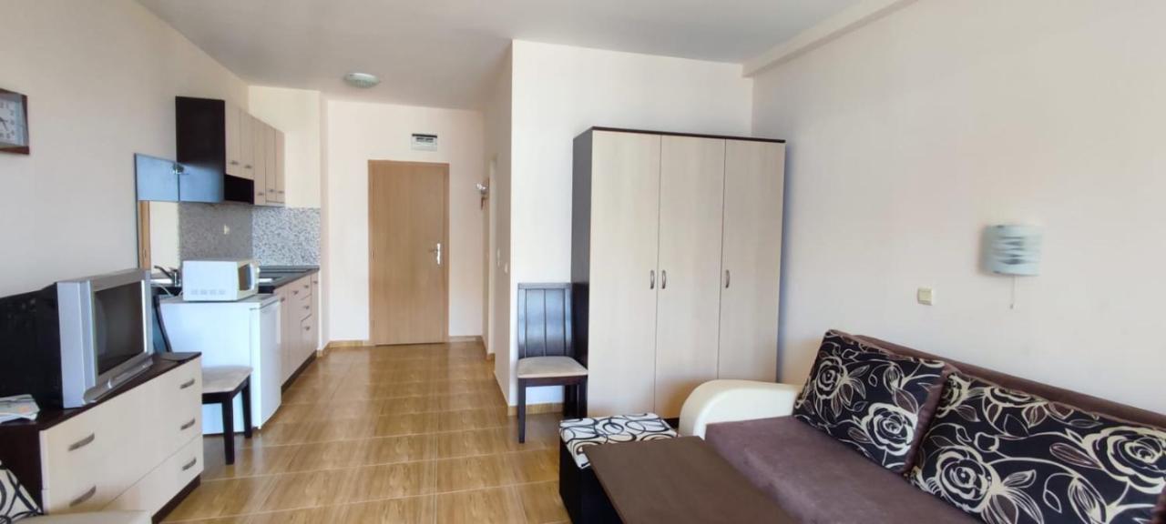 Magic Dreams Apartments Свети Влас Екстериор снимка